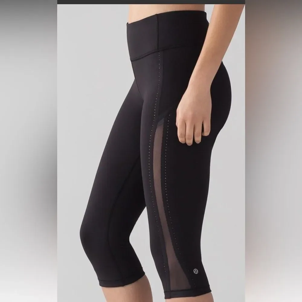 Lululemon Train Times Crop 17 Black Mesh‎ Panel Leggings W6ACCS Size 4